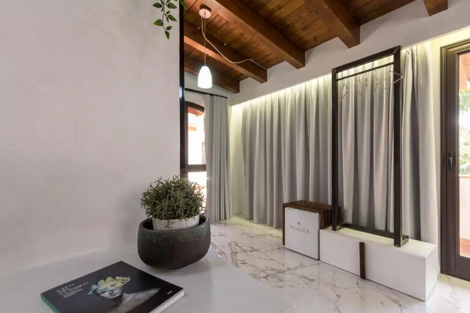 Diodorus Luxury Experience