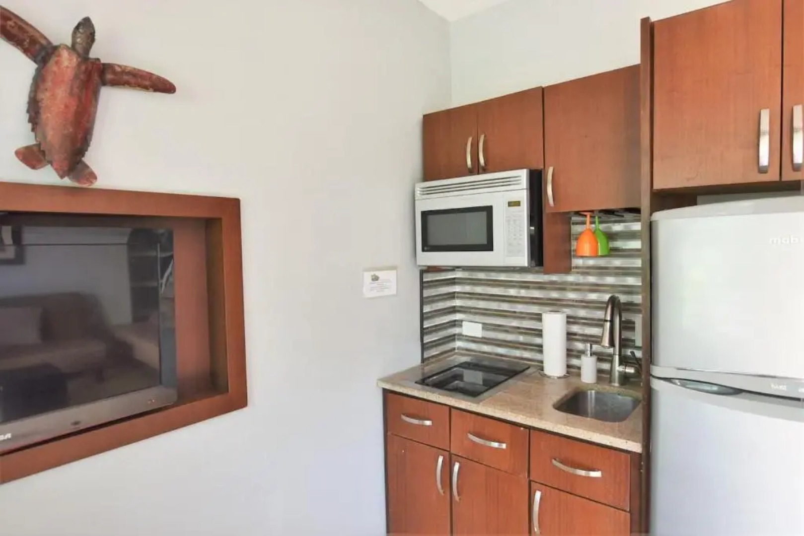 Isabela Villa Bonita - Vacation & Event Venue Sleeps 50!