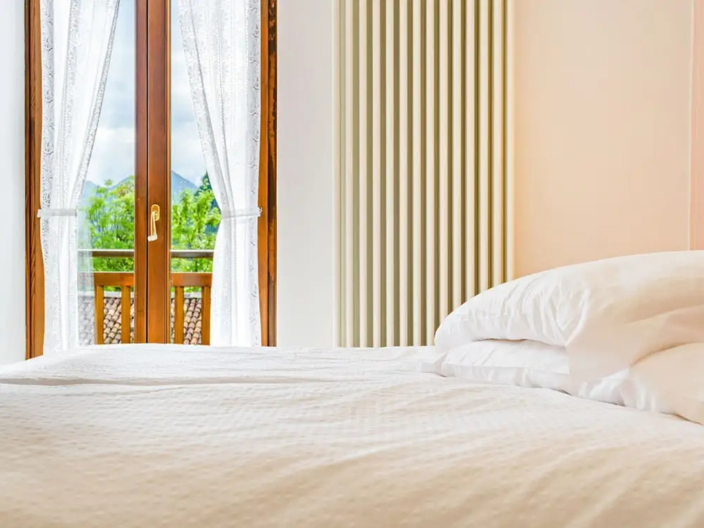 Belvilla by OYO Casa Colonia Trilo