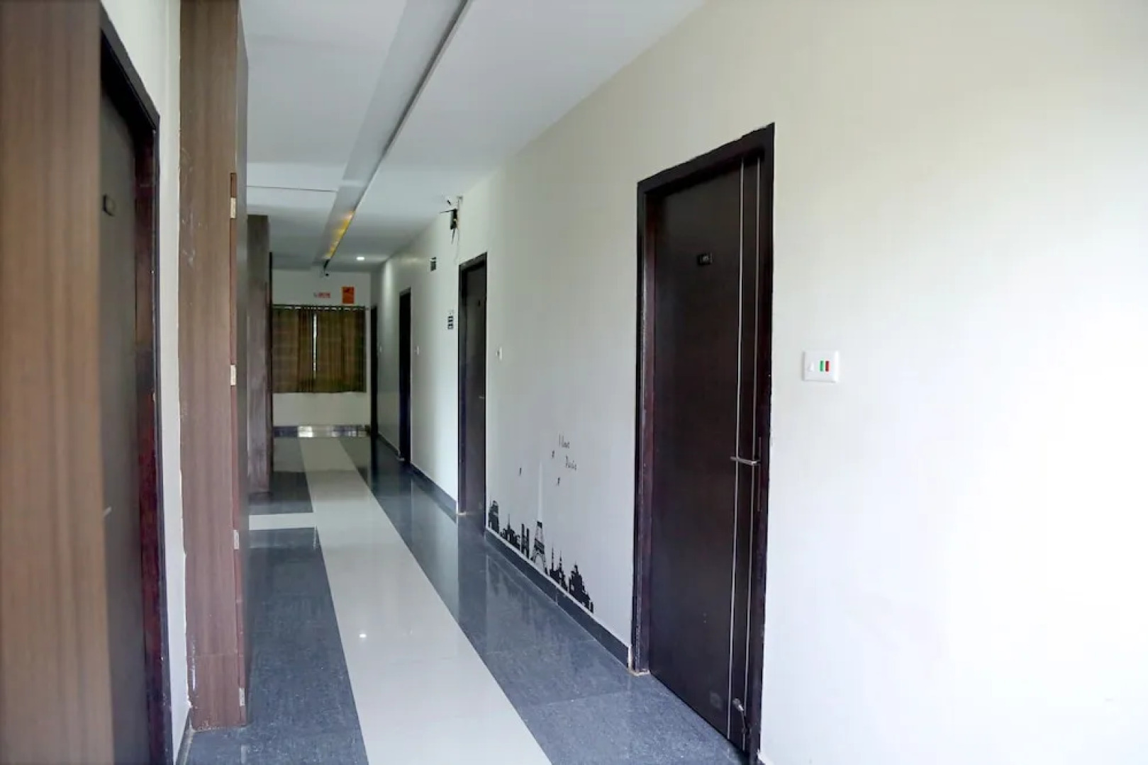 FabHotel Essvee MG Road Vijayawada