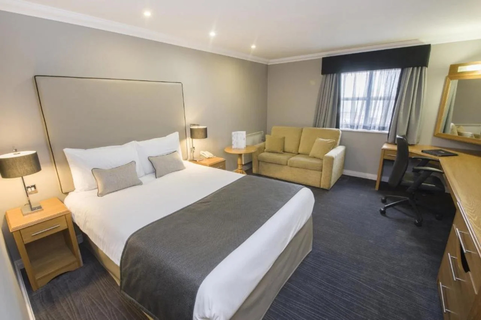 Worcester Whitehouse