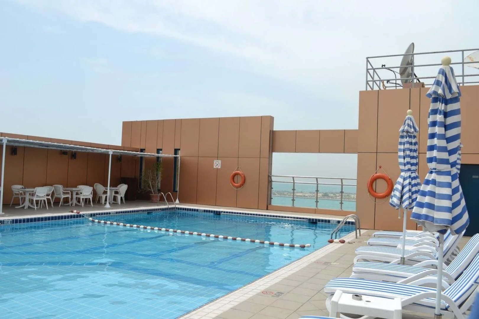 Отель Sheraton Khalidiya