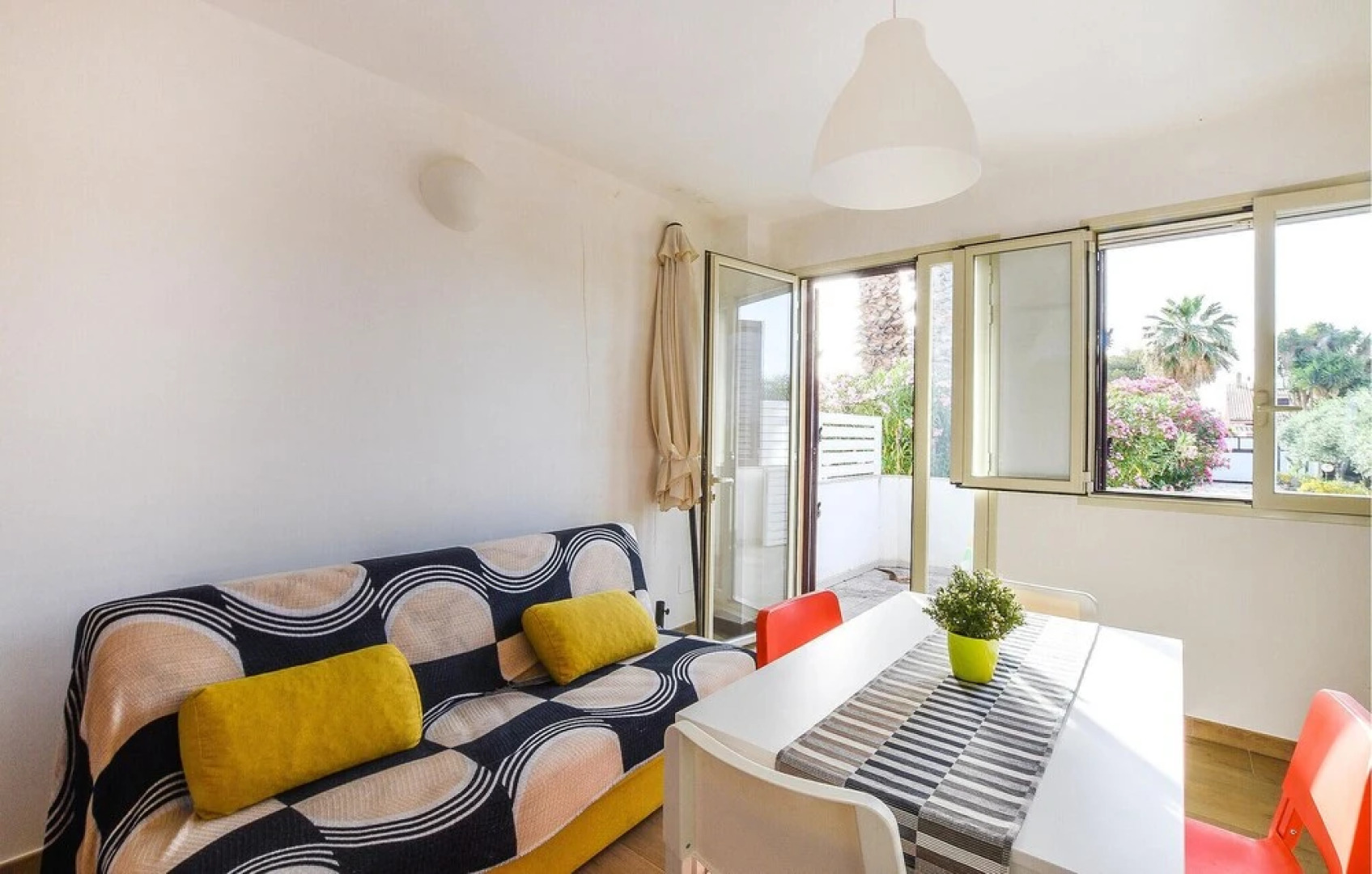 Beautiful Apartment in Kaukana With Outdoor Swimming Pool, Wifi and 2 Bedrooms