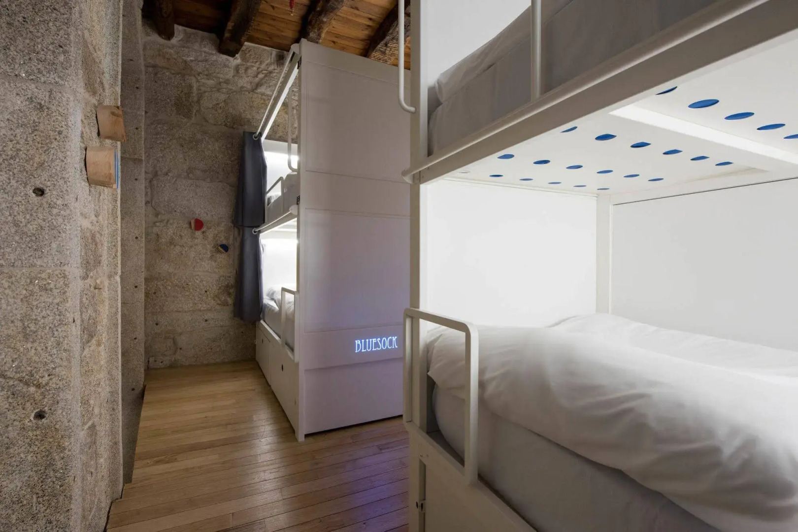 The Central House Porto Ribeira - Hostel