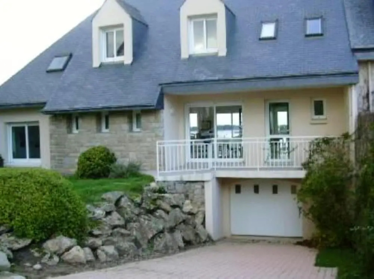 House With 4 Bedrooms in Loctudy, With Wonderful sea View, Enclosed Ga