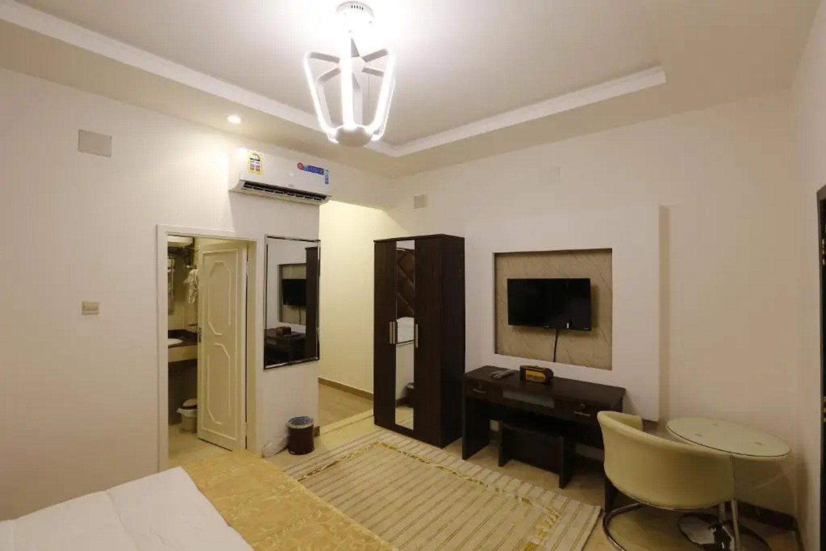 فندق حصن الأبلق - Alablaq Hotel