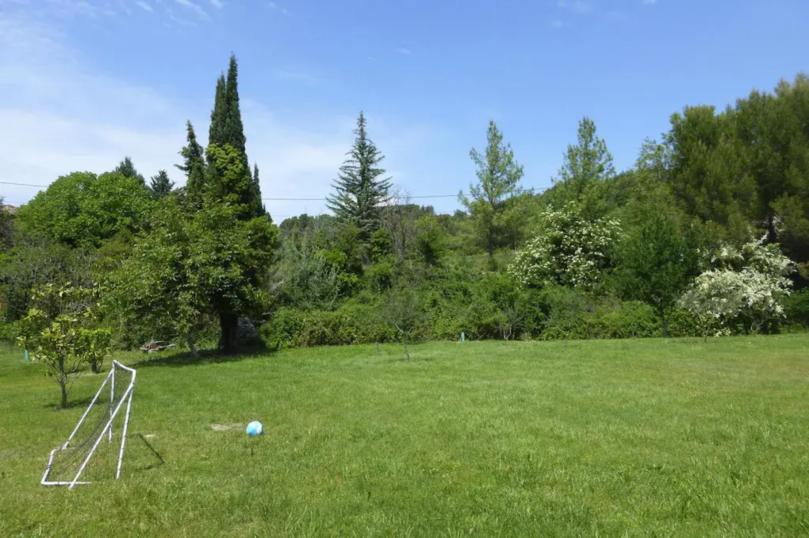 Cosy Holiday Flat With Communal Pool, Malaucène