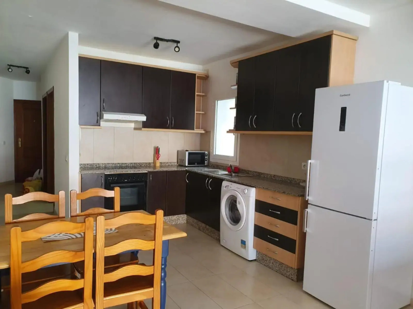 Vv Hoony Mugler wifi free private parking aire acondiciony