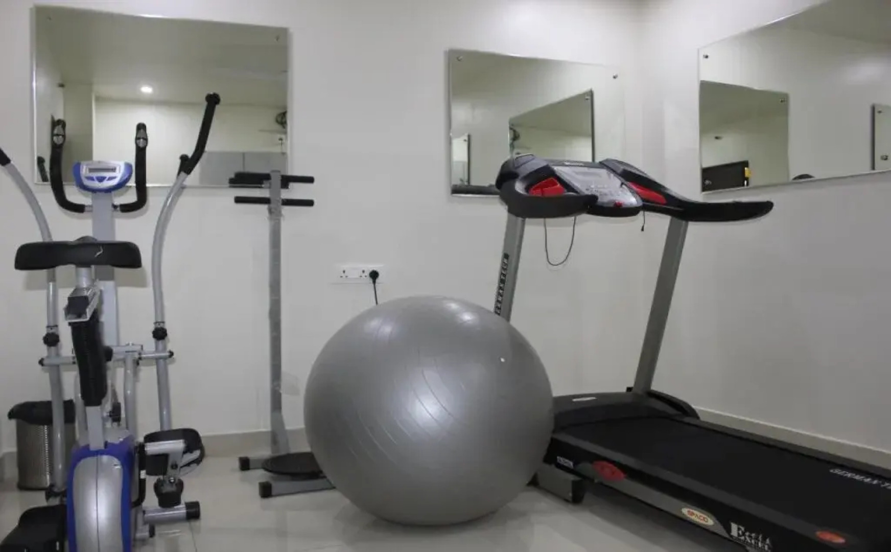 OYO 1302 Hotel Green Apple