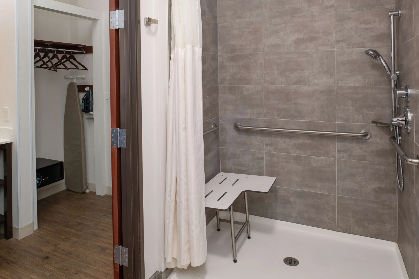 DoubleTree by Hilton Olympia Downtown Capitol District