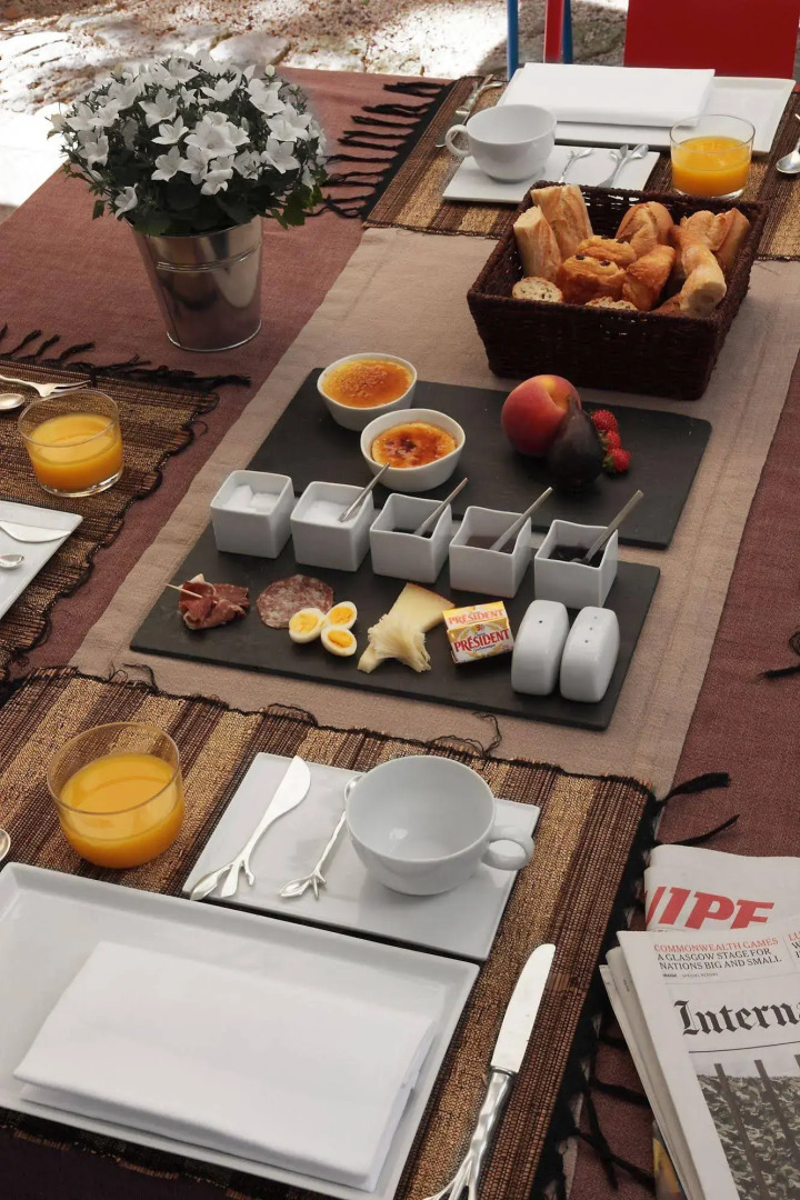 La Maison sur la Sorgue - Esprit de France