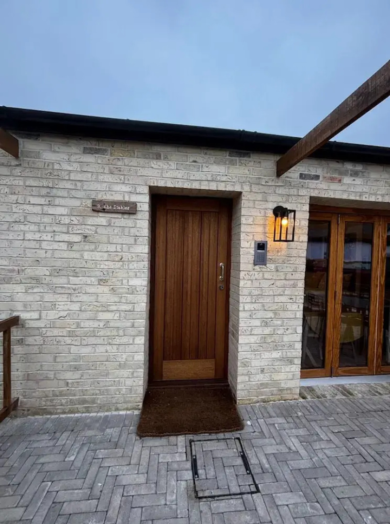 The Stables at Minstrel Court