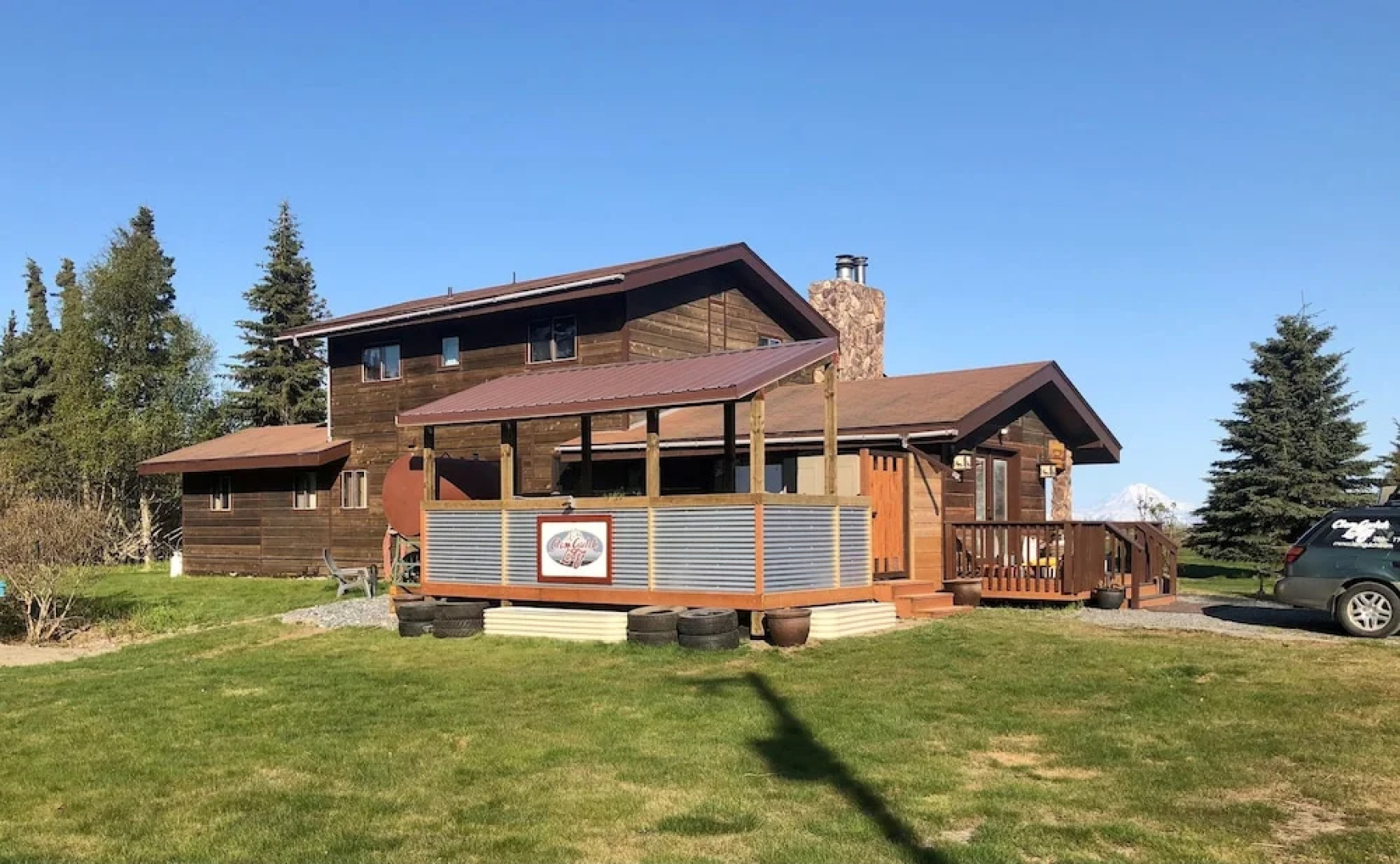 Clam Gulch Lodge
