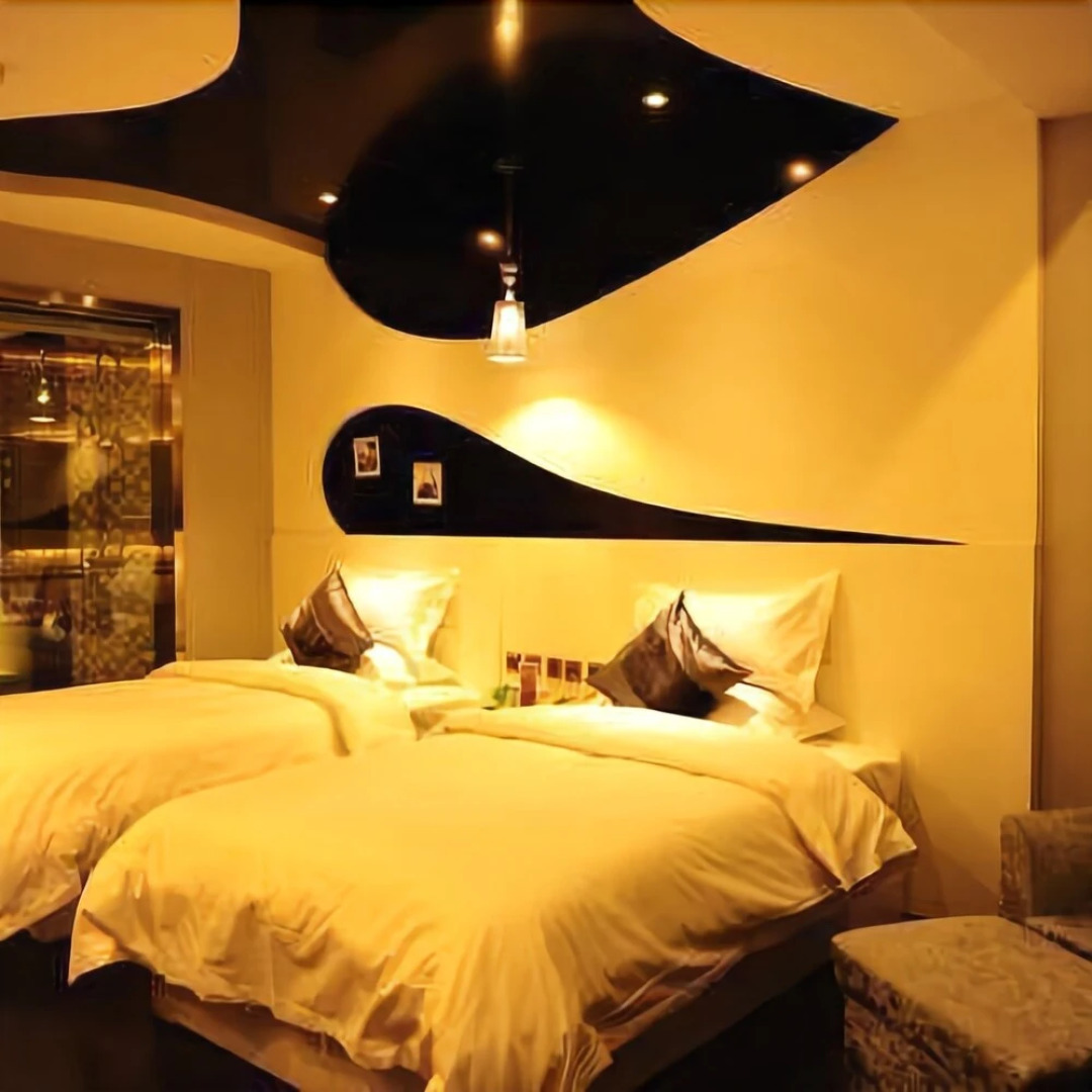 Zhongyue Shuijing Hotel