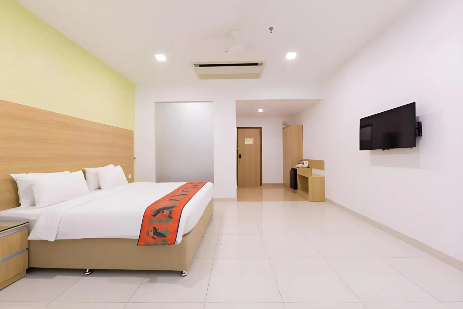 Ginger Noida Sector 63