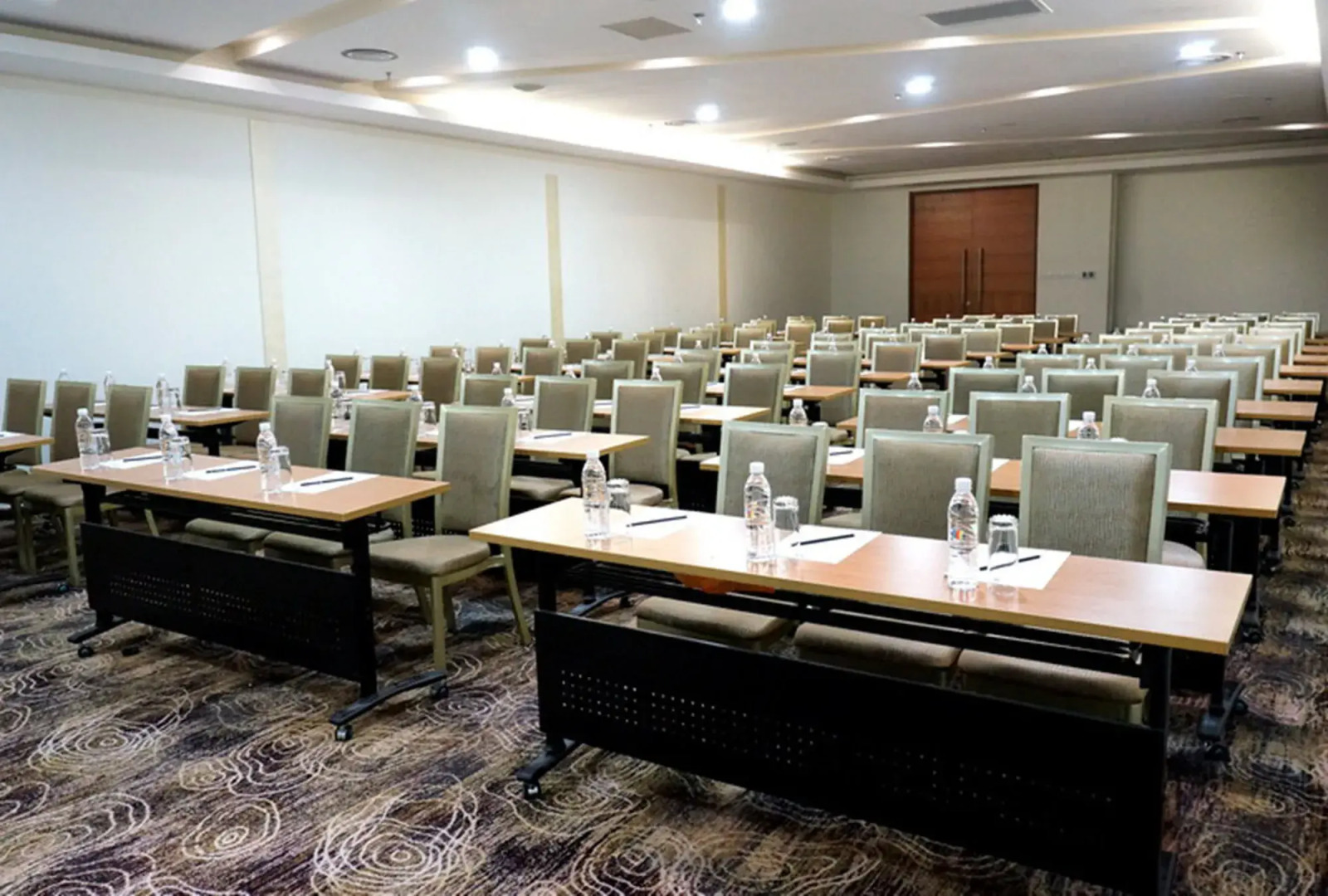 The Waterfront Hotel