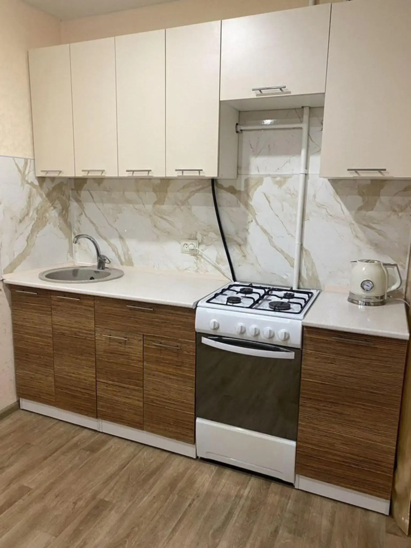 Желтый Нарцисс на улице Пархоменко