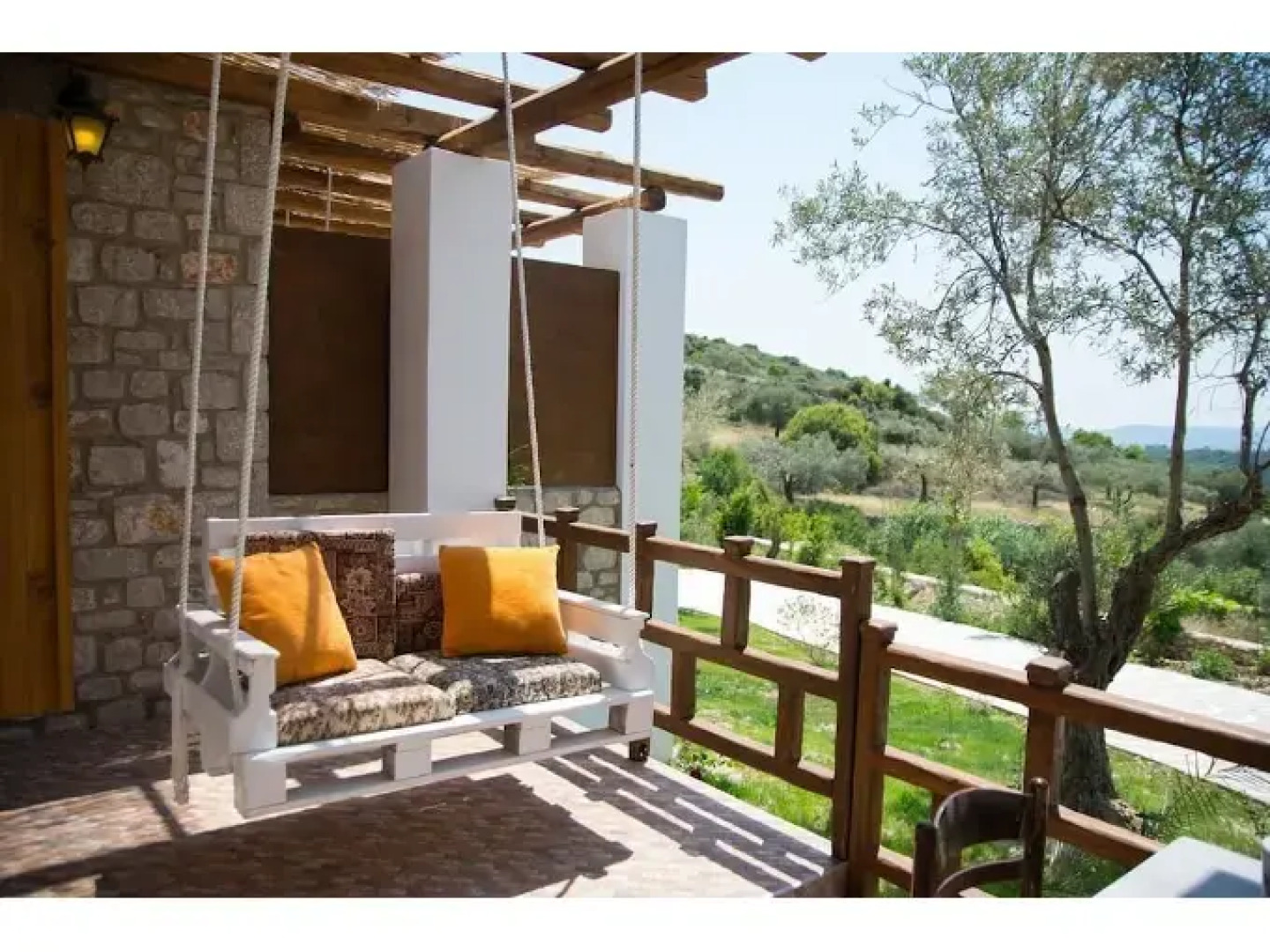 To Stolidi tis Psinthou