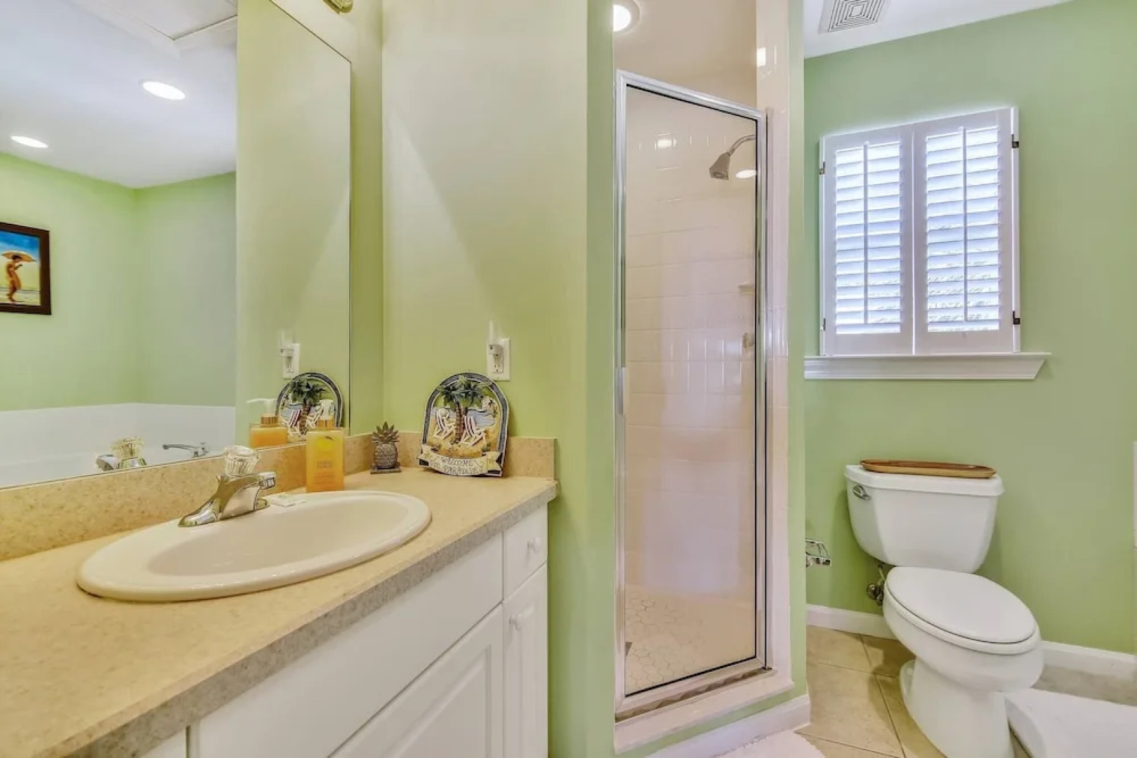 Coral Palm by Avantstay Key West Walkable Gated Community & Shared Pool