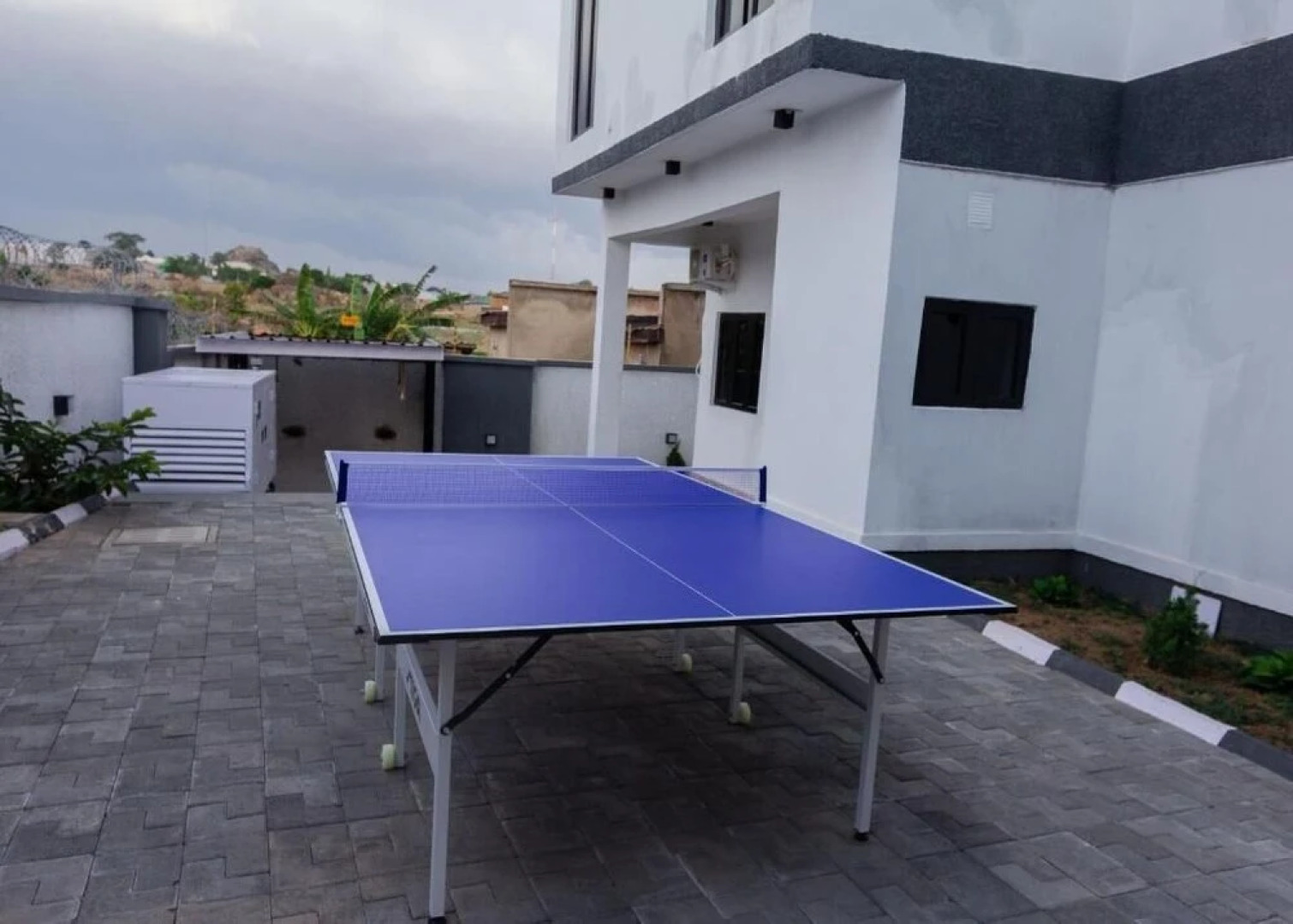 Hotel and Luxury Apartment by Trips