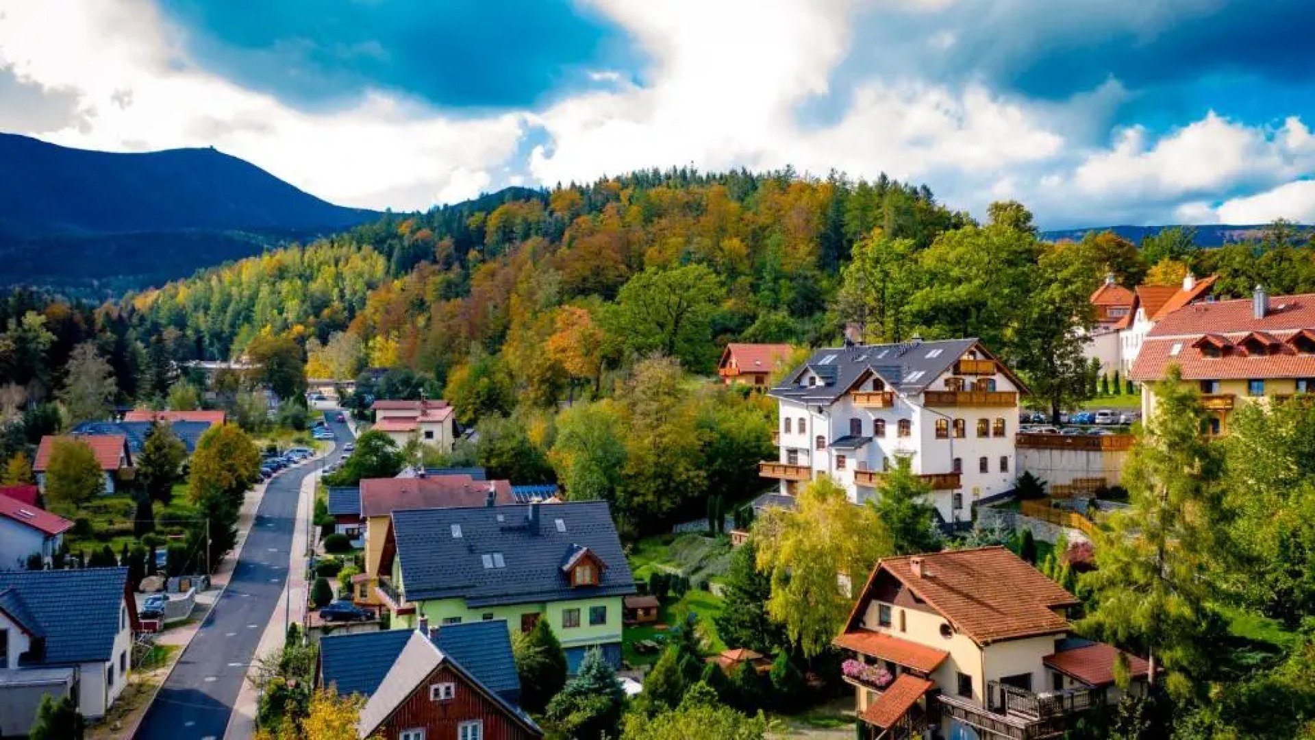 Sun & Snow Centrum Obrońców Pokoju