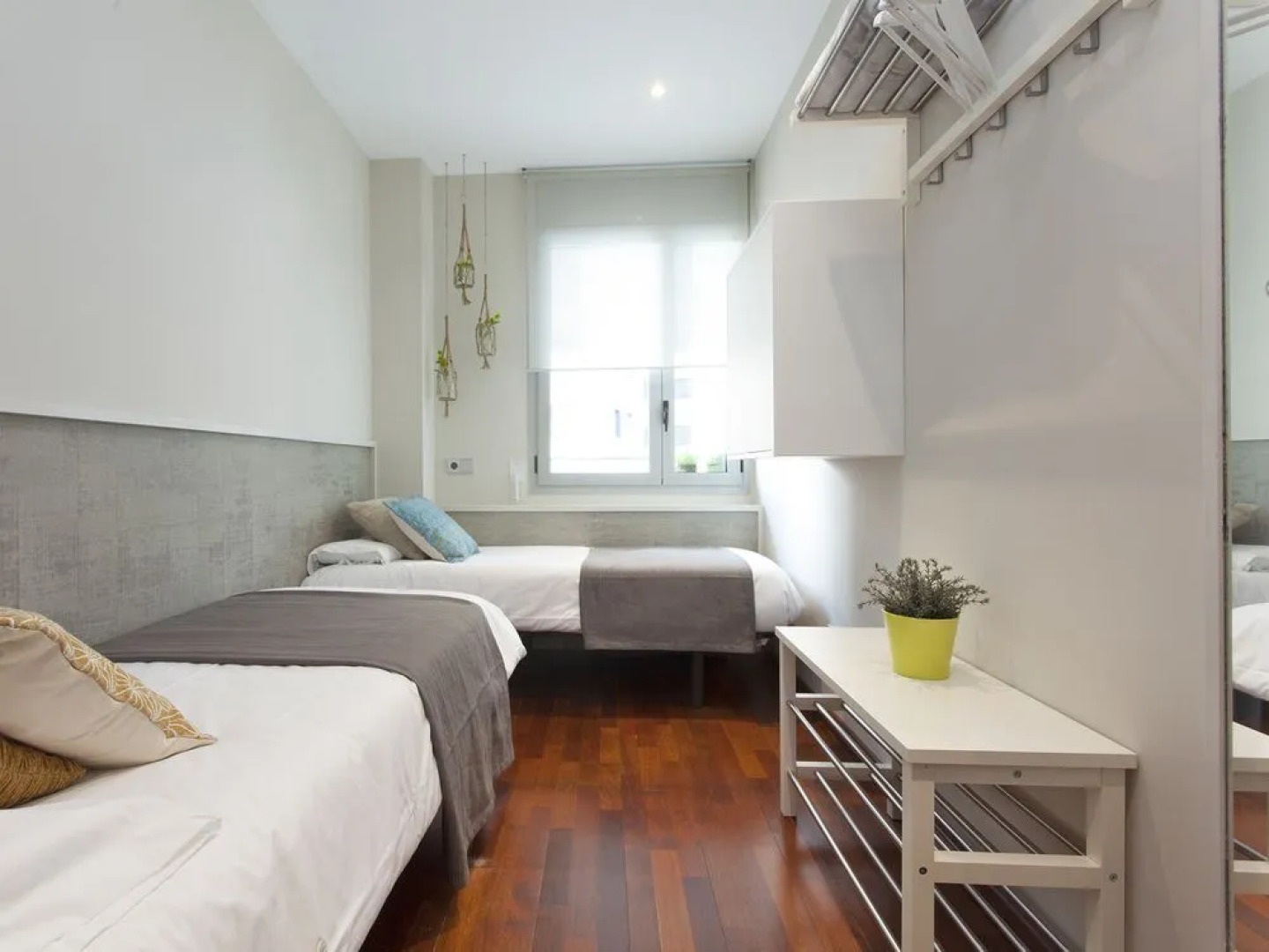 Misterflats - Pere IV