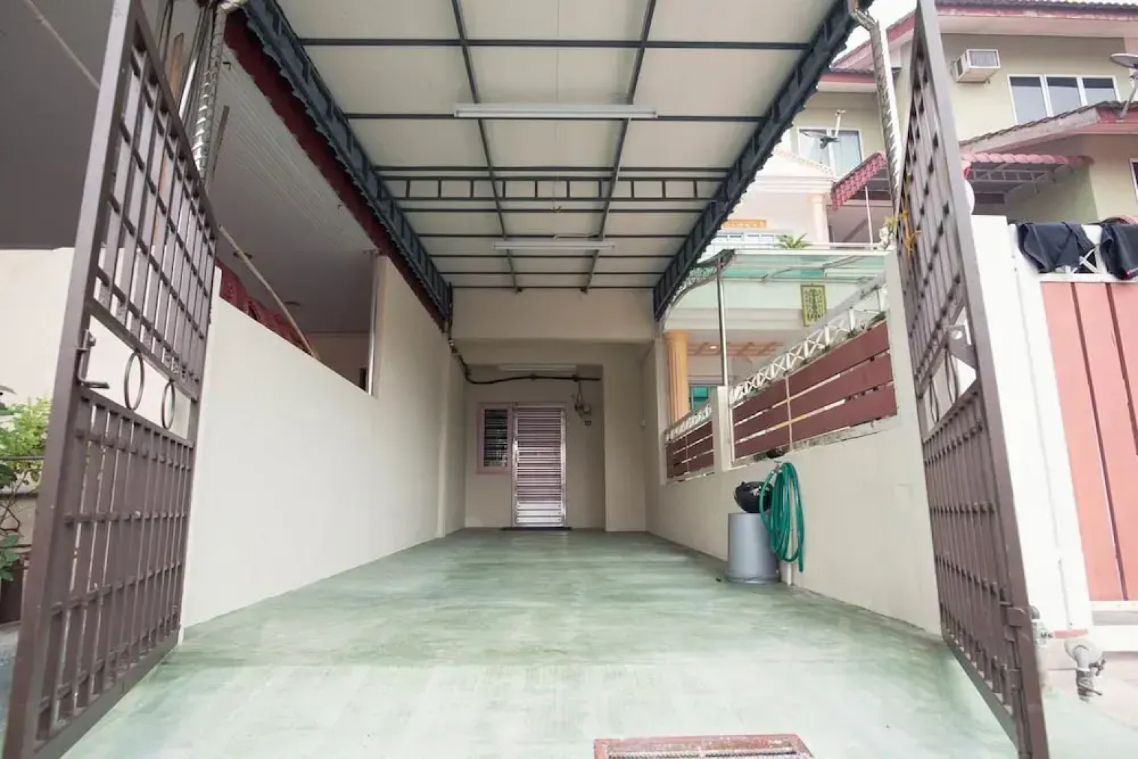 Holidayhome 45A Taman Desa Pangkor