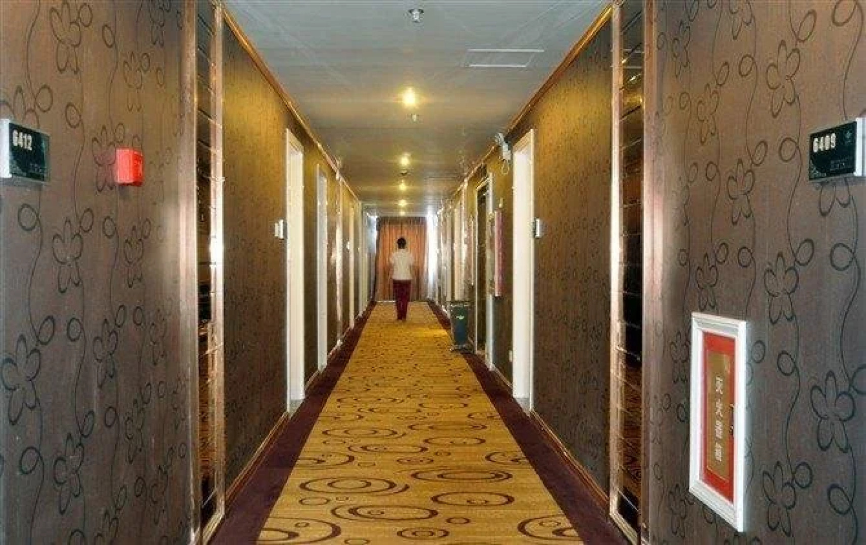Jinyi Hotel