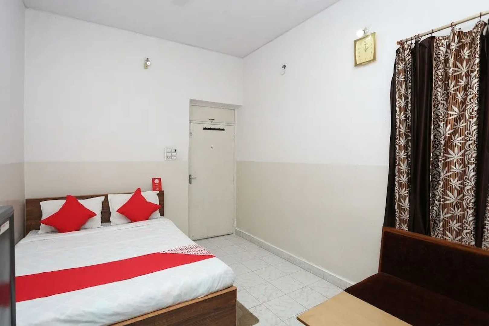 Oyo 28731 Hotel Vishal