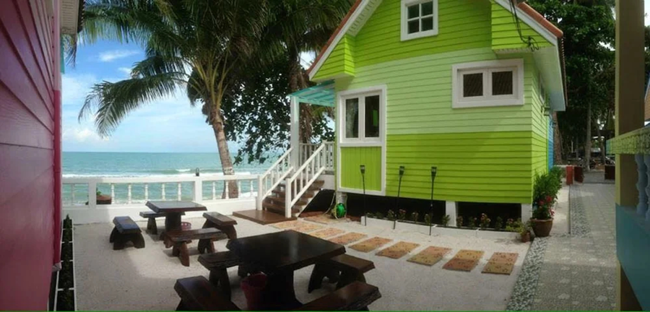 Teeny Beach Bungalow