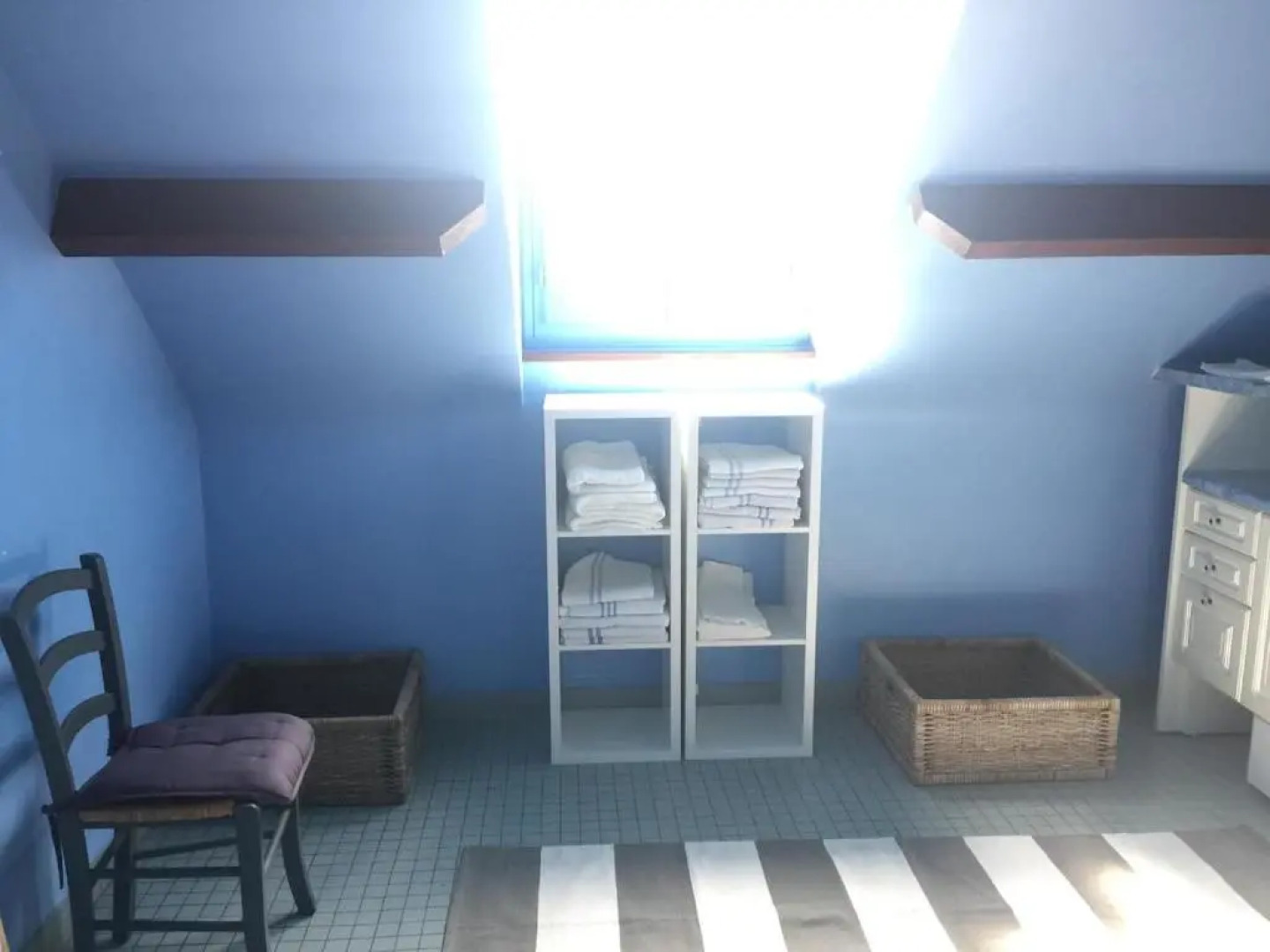 Chambres dans le gîte "Rêves de Gamins", proche du pôle Européen et du circuit des 24h