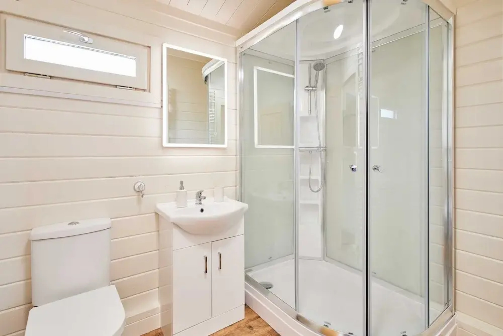 Host Stay Station House Cabin