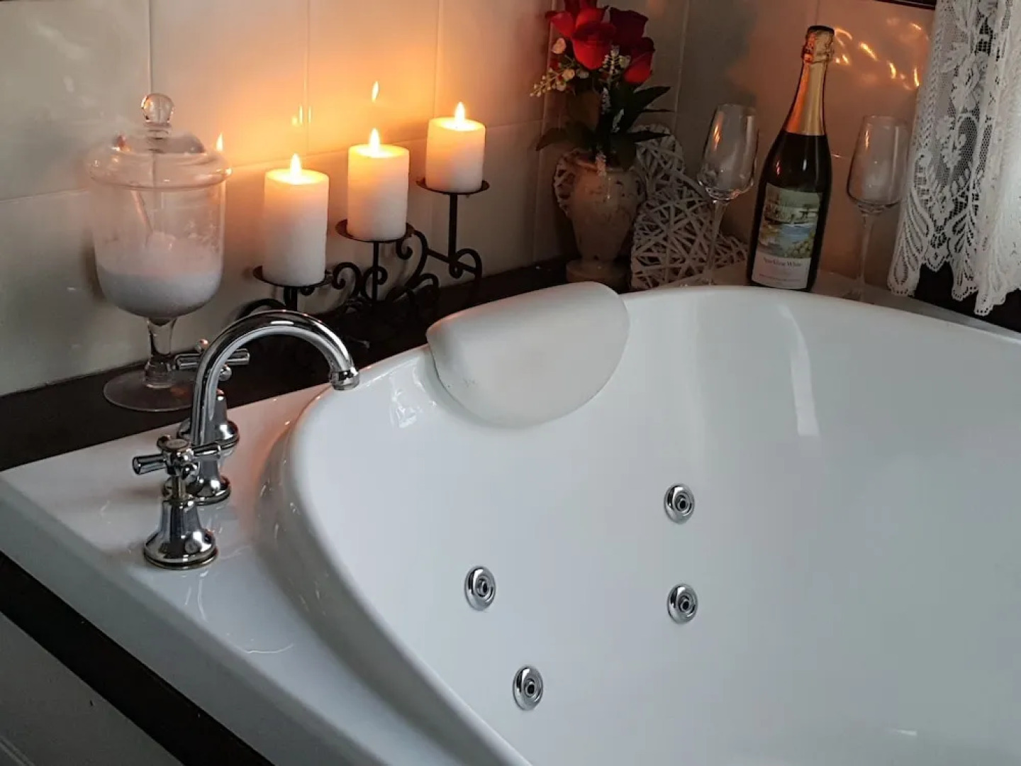 Barney Creek Vineyard Cottages