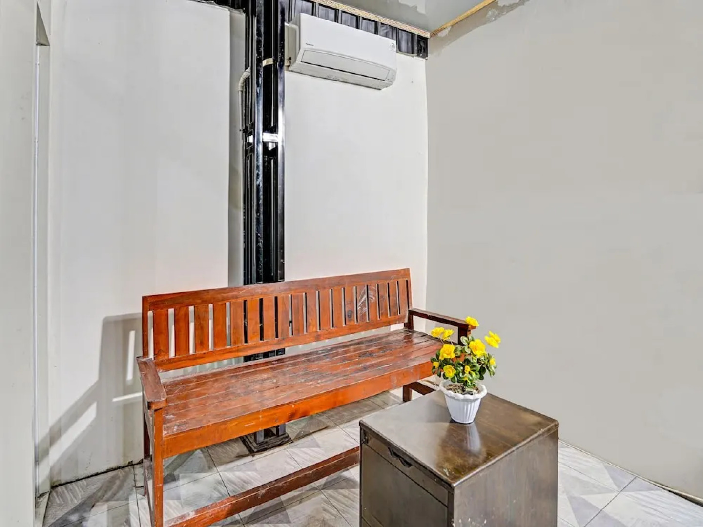 Hotel O Grand Syariah Hagawa Lamongan Near SPORT CENTER LAMONGAN