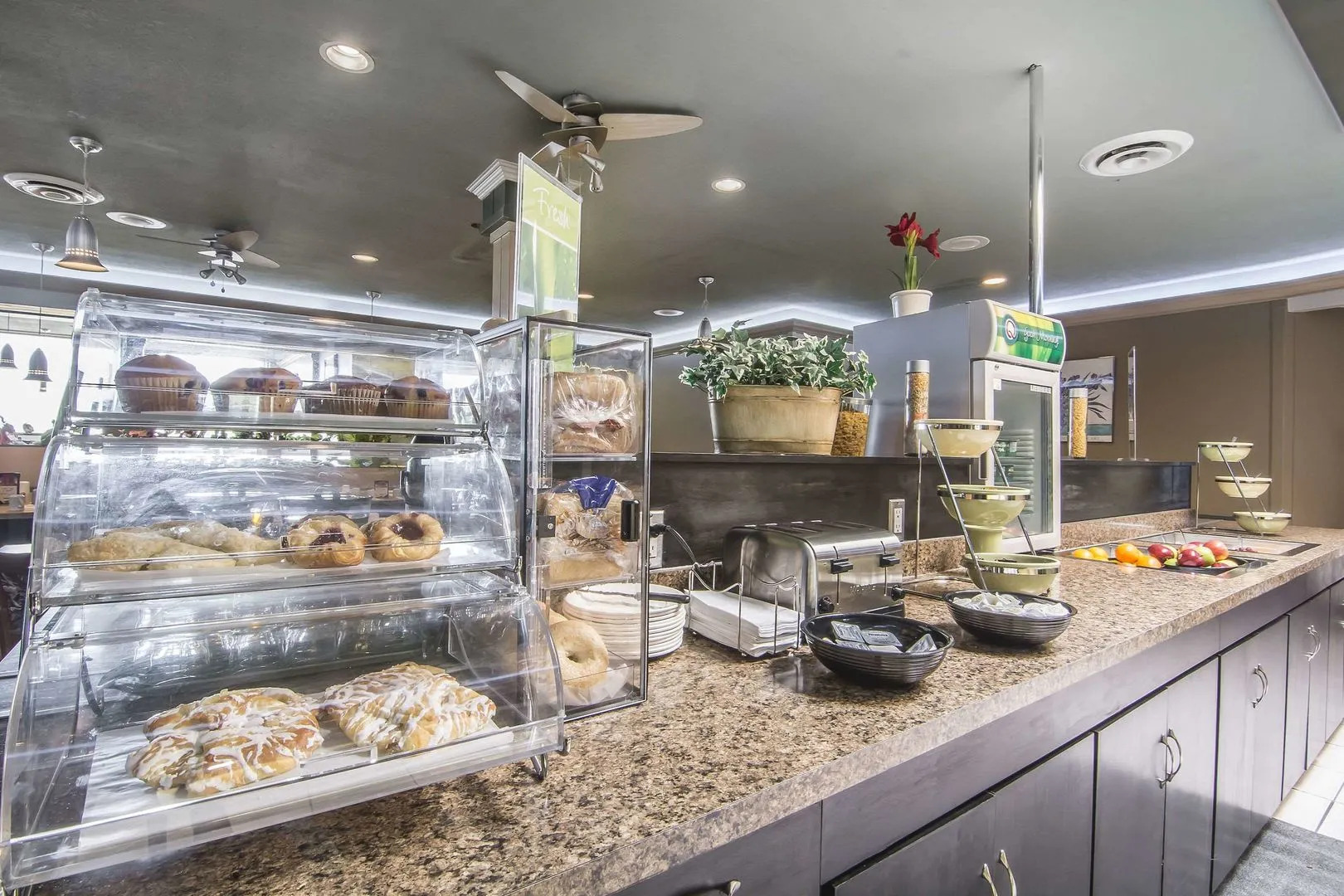 Quality Inn & Suites