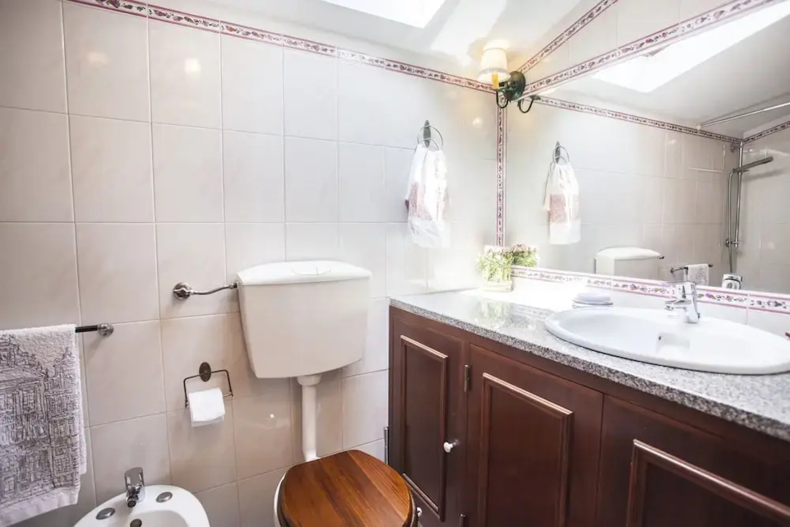 Beautiful Country House&Romantic Garden