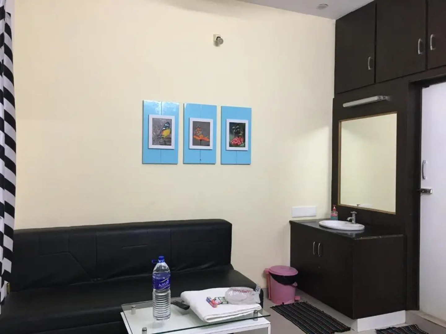 Srirangam Suit Rooms