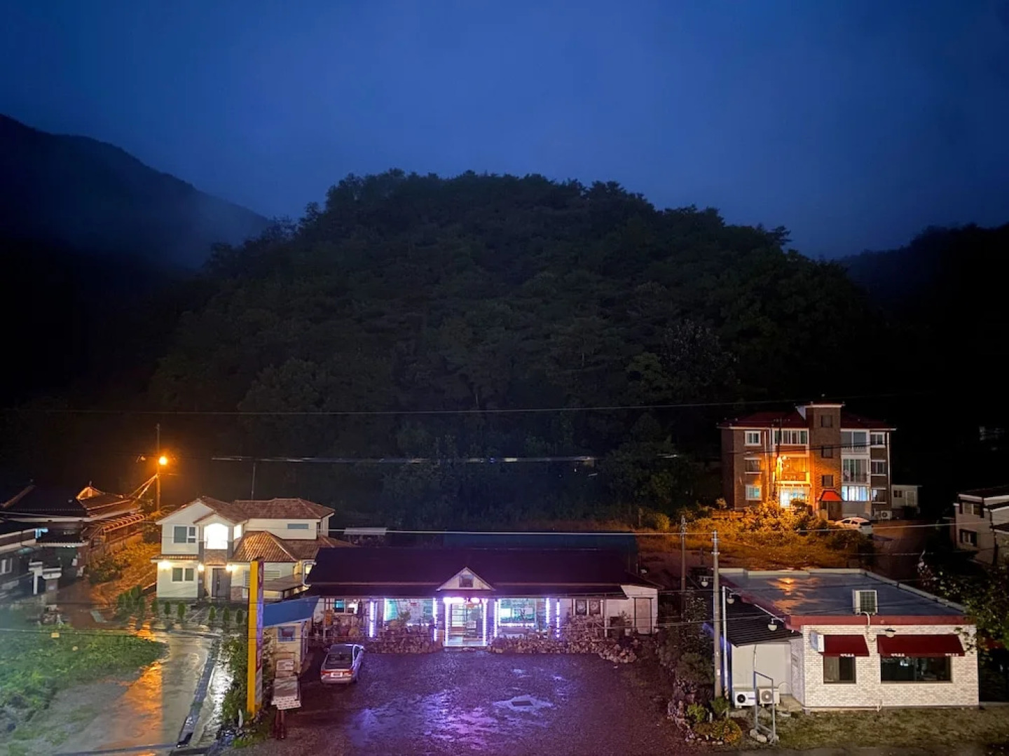 Suanbo Hot Spring Healing Hotel