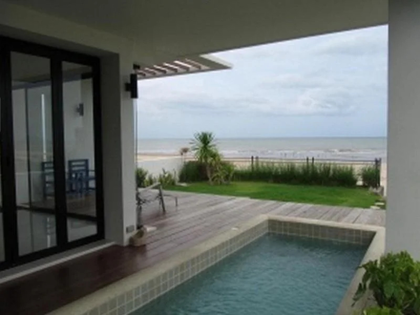 Talay Naresuan Beach House Kuiburi