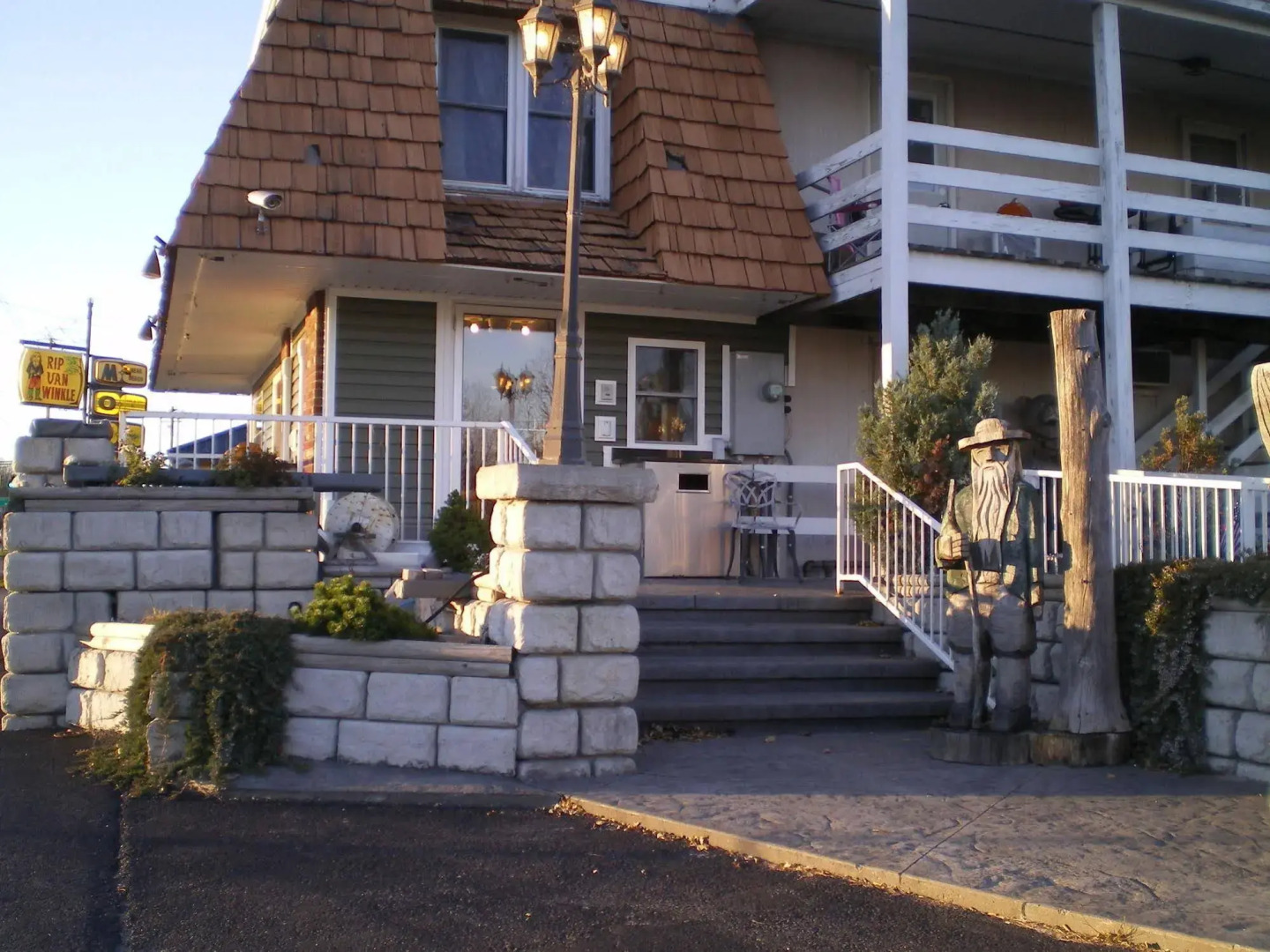 Rip Van Winkle Motel