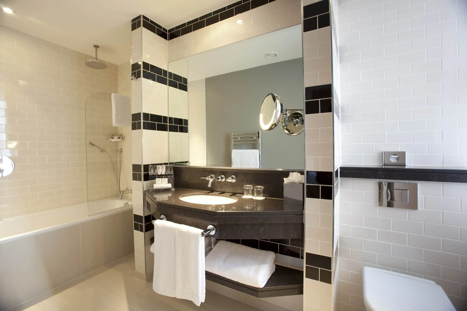 Отель The Clermont London, Victoria