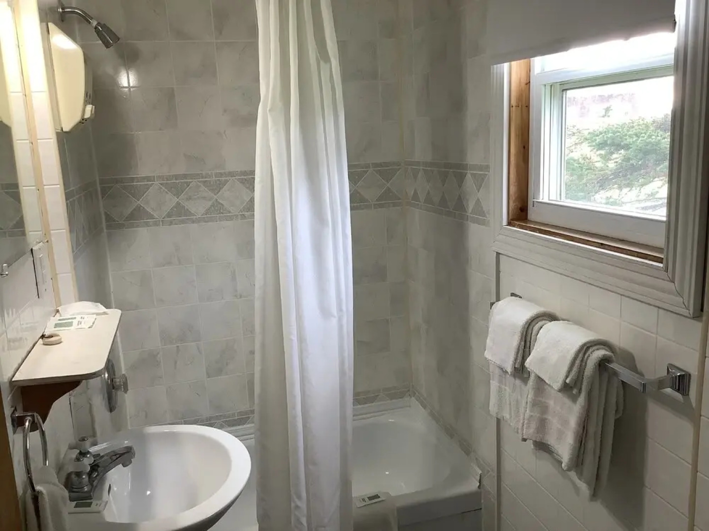 Hotel Motel Rocher Percé B&B