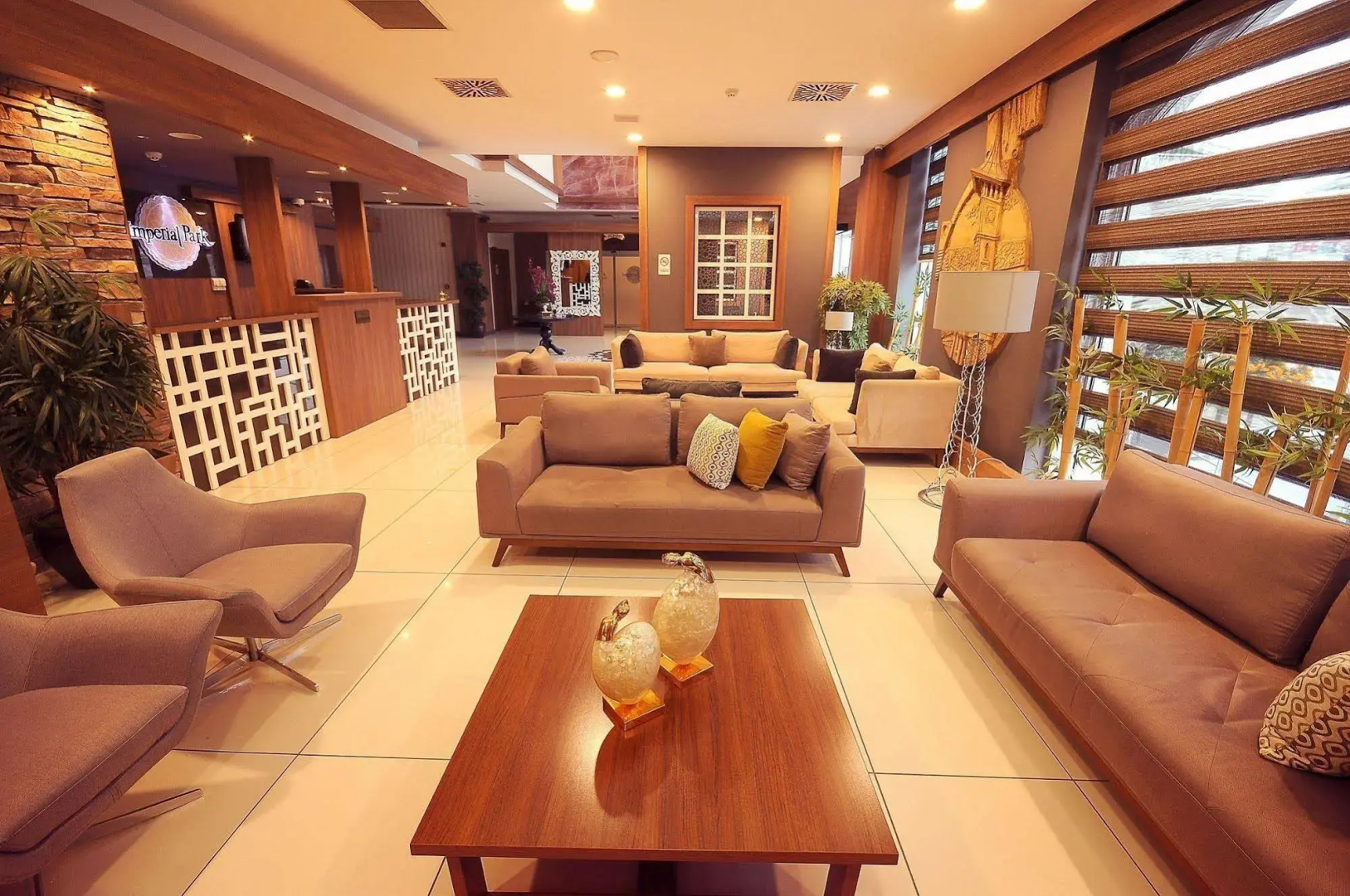Paris Park Hotel