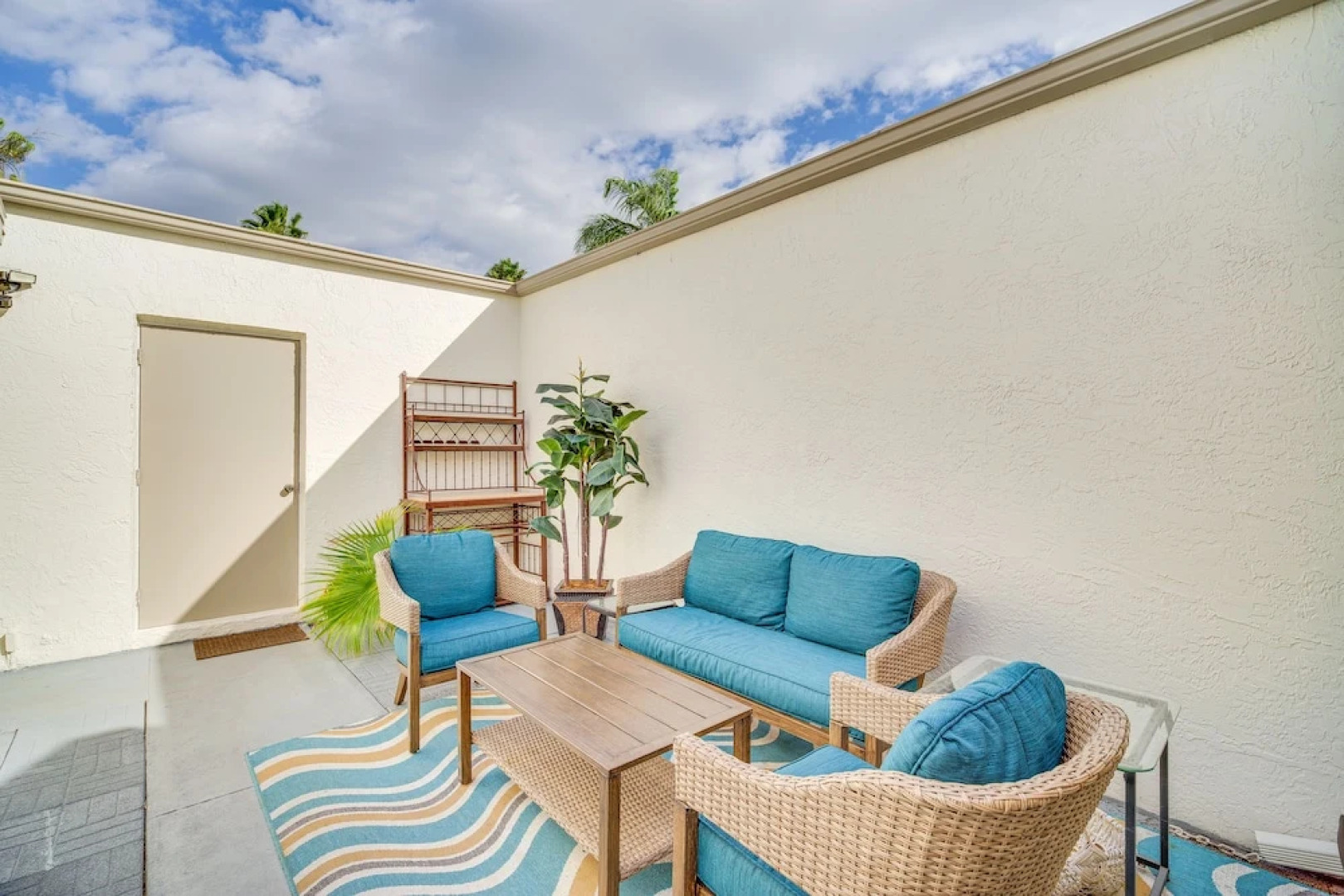Satellite Beach Townhome w/ Patios, & Beach Gear