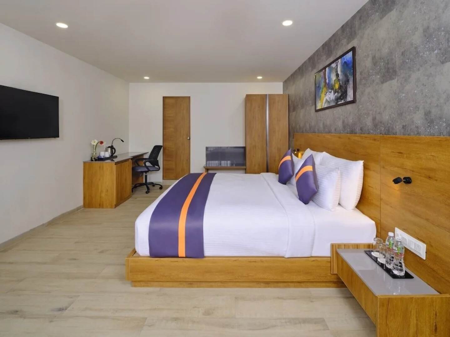 D Square Statue of Unity Kevadia, a member of Radisson Individuals