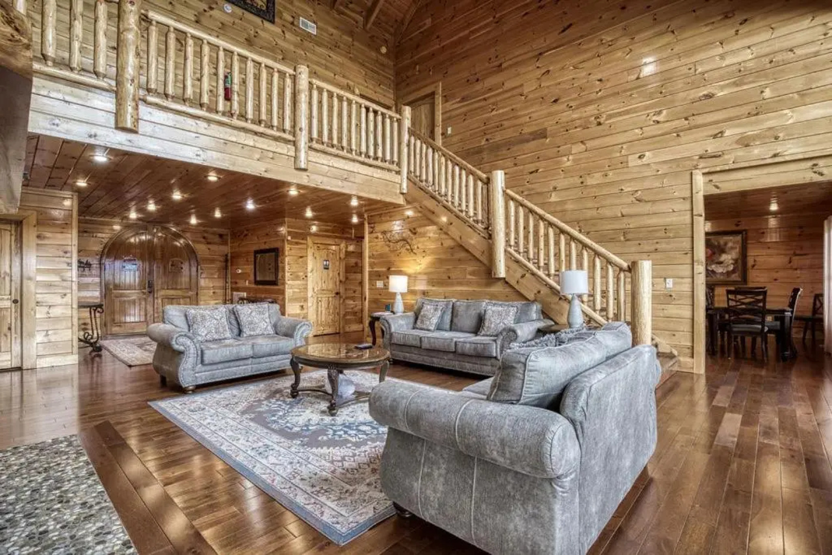 Serenity Mountain Pool Lodge - Nine Bedroom Cabin