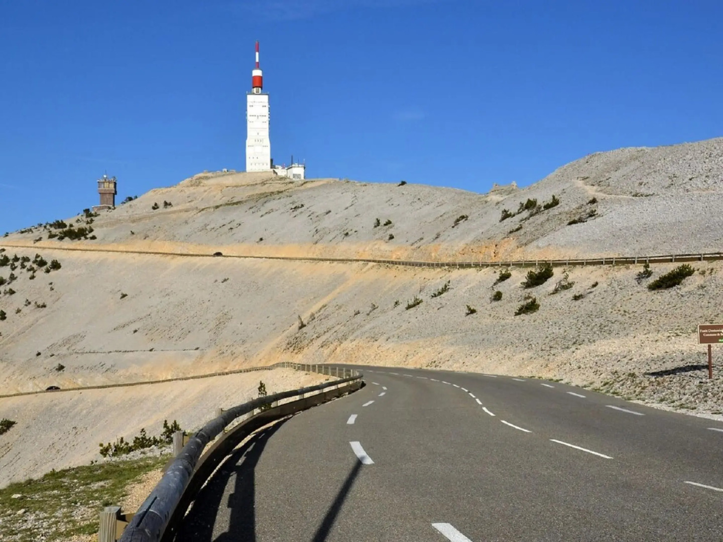 Lovely Holiday Home With a Wonderful, Fenced Garden and an Enclosed Swimming Pool