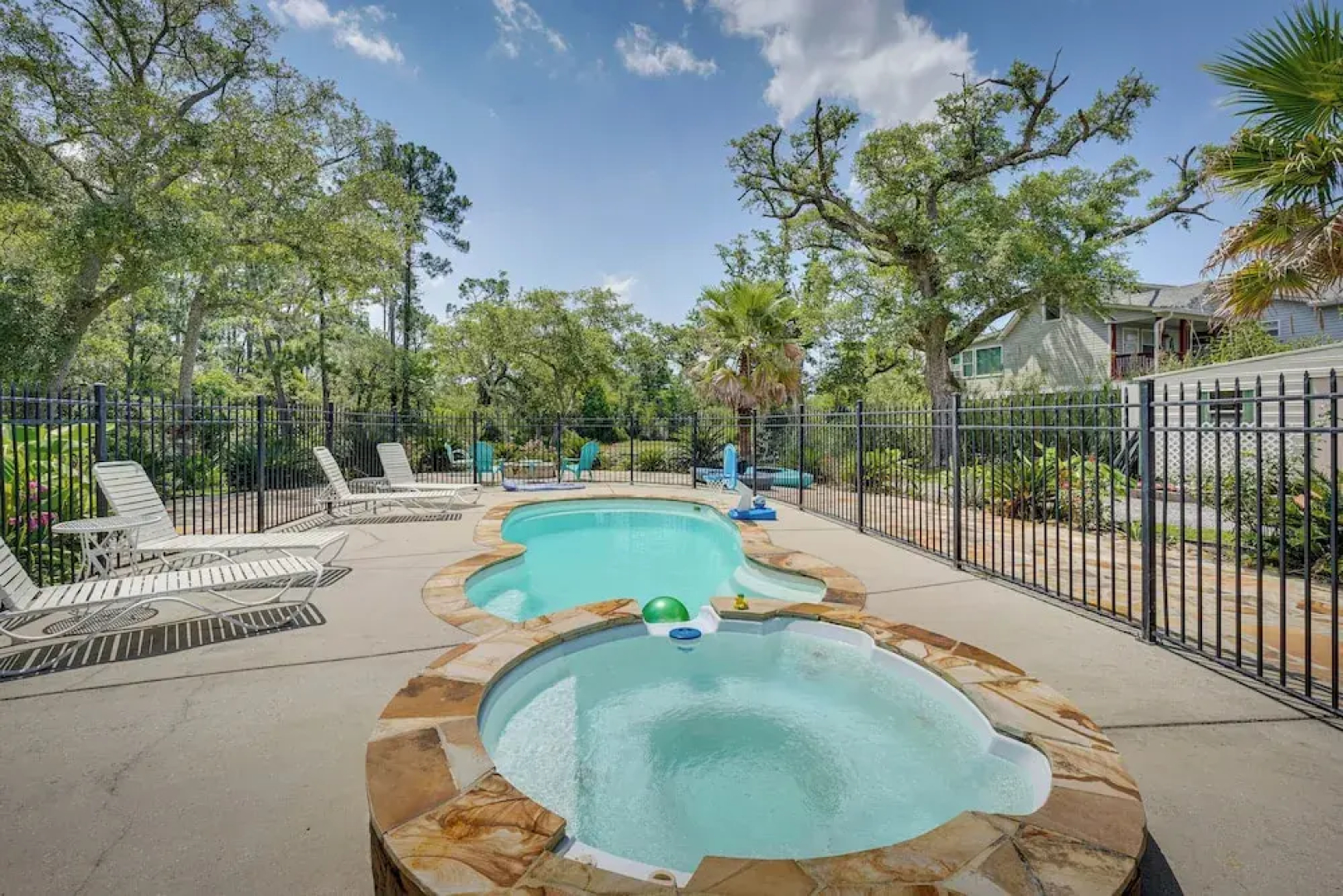 Waterfront Pass Christian Oasis ~ 2 Mi to Beach!