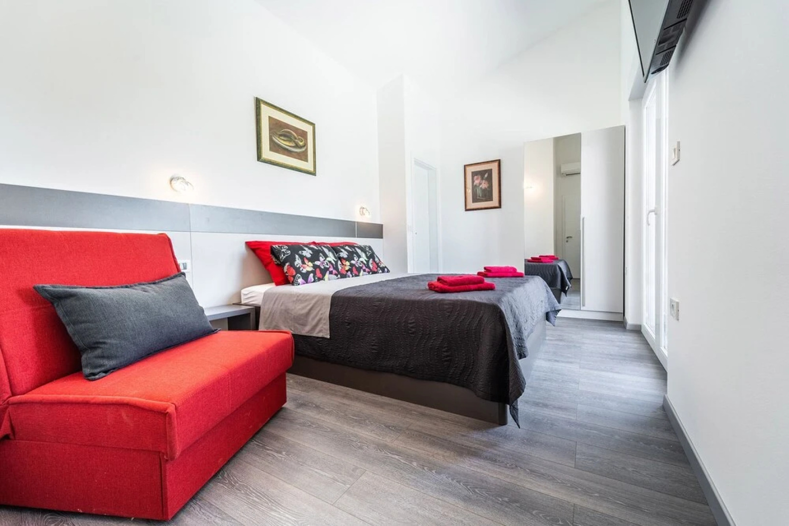 Modern Villa With Pool and Terrace