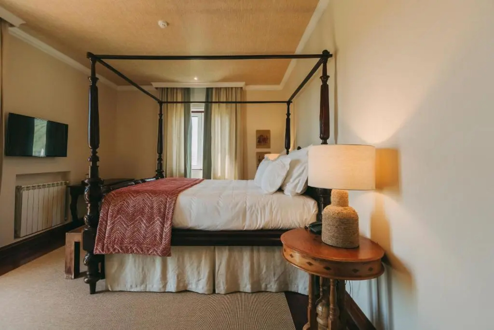 Casa das Pipas / Quinta do Portal